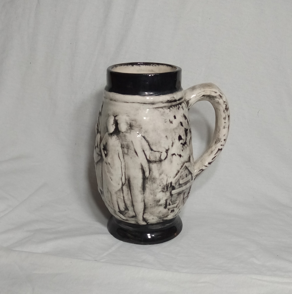 Hand Painted Ceramic Beer Stein Mug - Picture 4 of 8